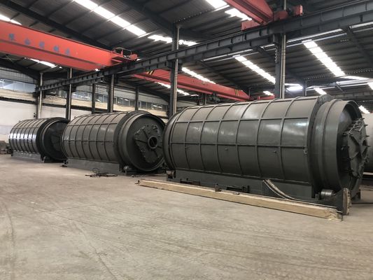 Machine de pyrolyse pour le recyclage des déchets plastiques de pneus à l'huile de combustible pour le fil d'acier du produit final