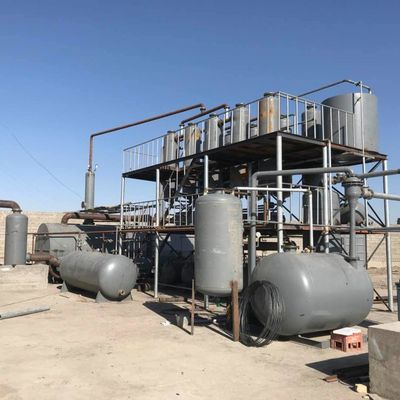 Une usine de raffinage de pétrole brut entièrement automatique d'une capacité de 30 tonnes et d'une tension de 380v/50hz