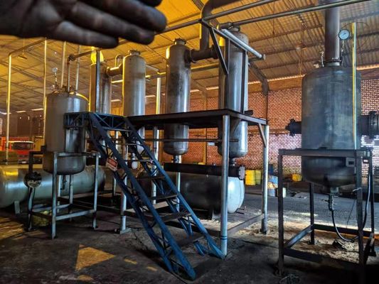 Technologie révolutionnaire, usine de distillation de déchets pétroliers pour la production de diesel et d'huile de base