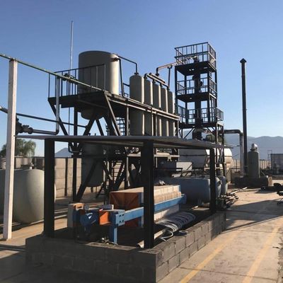 Recycler les déchets d'huile moteur en diesel et huile de base avec un équipement de distillation 380v/50hz