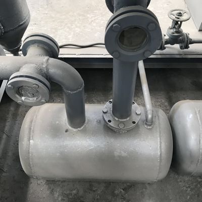 Machine de pyrolyse des déchets plastiques avec une production d'huile élevée et un panneau de commande convivial