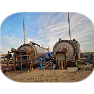 Installation de pyrolyse des déchets de pneus de type lot destinée au recyclage et à l'extraction de ressources précieuses