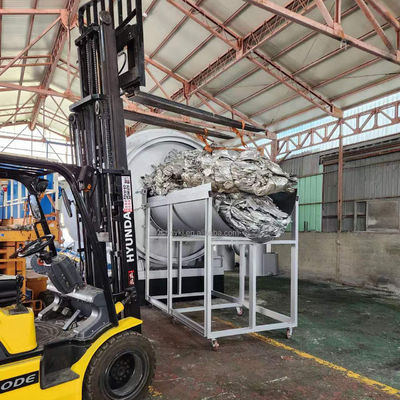 Ligne de recyclage écologique et d'huile de pneu pour la machine de pyrolyse de 38 tonnes